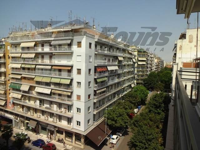 (For Rent) Residential Apartment || Thessaloniki Center/Thessaloniki - 100 Sq.m, 2 Bedrooms, 950€ 